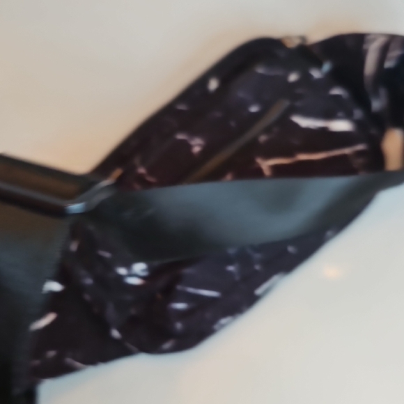 Sol And Selene Marble Patterned Belt Bag - Picture 5 of 5